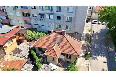Продажба - Къща в Ялта,  Русе