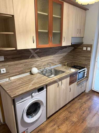Miete - Wohnung in Kütschuk Parij,  Plowdiw