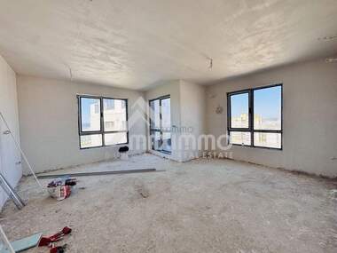 Satış - Apartman olarak Vazrajdane 3,  Varna