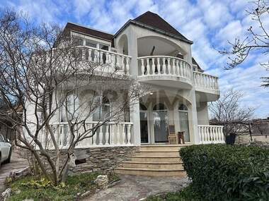 For rent - House in Alen mak,  Varna