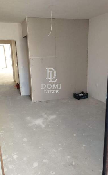 Verkauf - Wohnung in Kolhozen pazar,  Warna