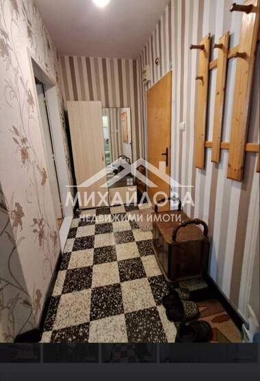 For sale - Apartment in Aiazmoto,  Stara Zagora