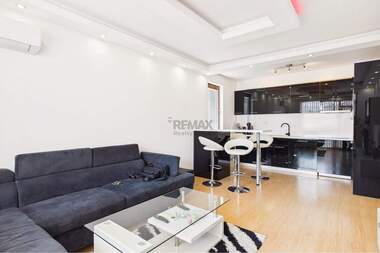 Satış - Apartman olarak Centar,  Targovishte