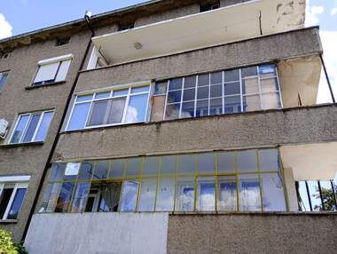 Продажба - Апартамент в Кубрат,  Разград