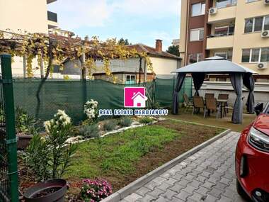 Vânzare - Apartament în Kazanski-iztok,  Stara Zagora