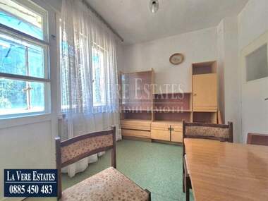Продажба - Апартамент в Център,  Русе