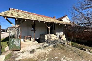 For sale - House in Shtraklevo,  Ruse