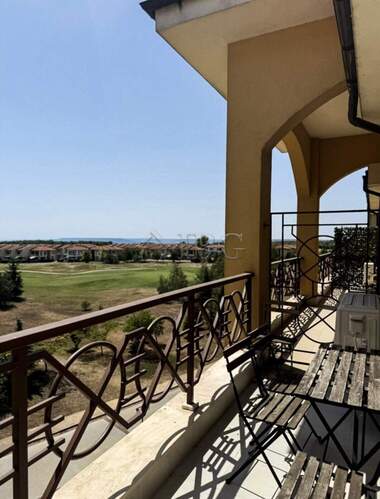 Vânzare - Apartament în Topola,  Dobrice