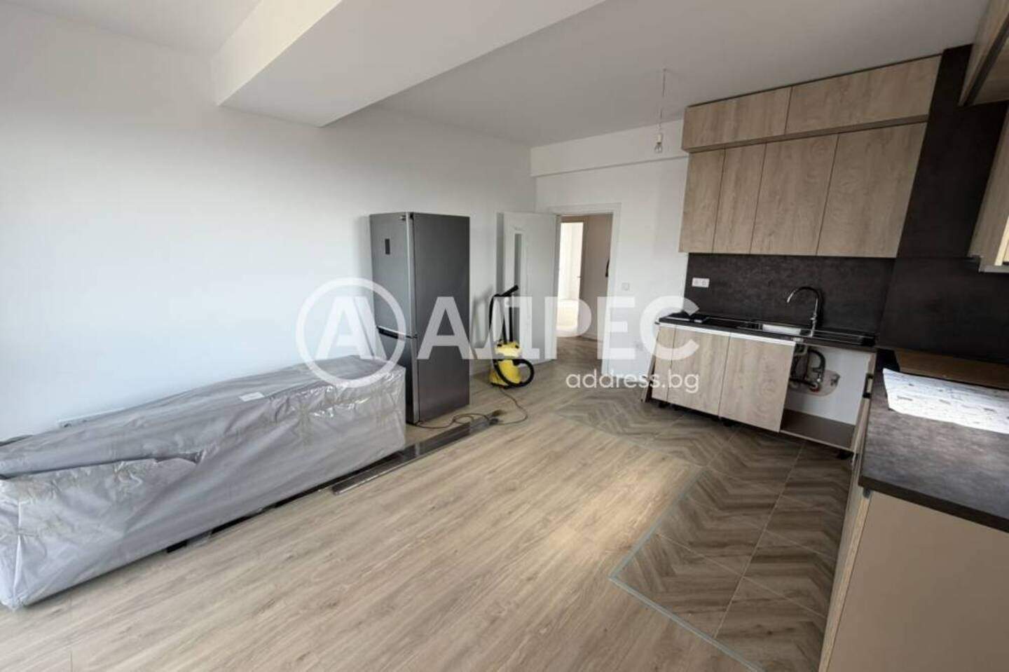 Тристаен Апартамент във Възраждане 3, Варна – снимка 2