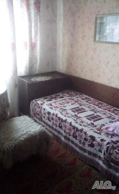 Продажба - Апартамент в Добруджански,  Шумен