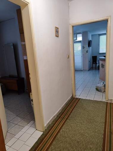 Închiriere - Apartament în Wider Center,  Pleven