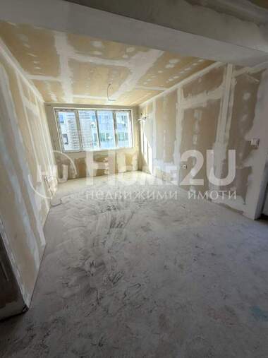 Vânzare - Apartament în Zornița,  Burgas