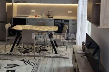 For rent - Apartment in Mladejki halm,  Plovdiv