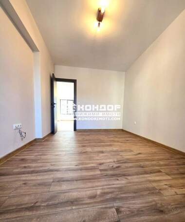 Vânzare - Apartament în Kărșiaka,  Plovdiv