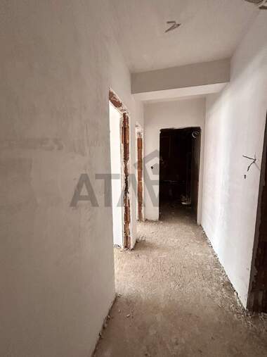 Vânzare - Apartament în Ostromila,  Plovdiv