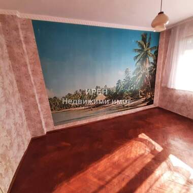 Verkauf - Wohnung in Zentar,  Iambol