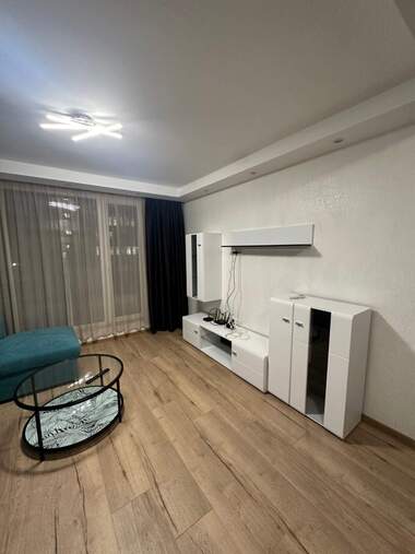 Miete - Wohnung in Bratia Miladinowi,  Burgas