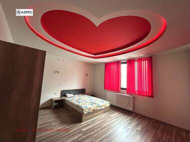 Închiriere - Apartament în Țentăr,  Vrața