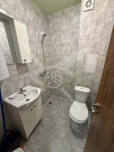 For rent - Apartment in Kolhozen pazar,  Varna