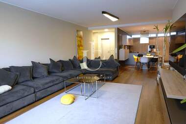 Închiriere - Apartament în Mladost-2,  Sofia