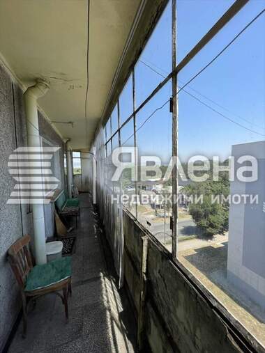 Продажа - Квартира в Карнобат,  Бургас