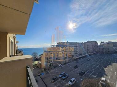 Vânzare - Apartament în Golden Sands,  Varna
