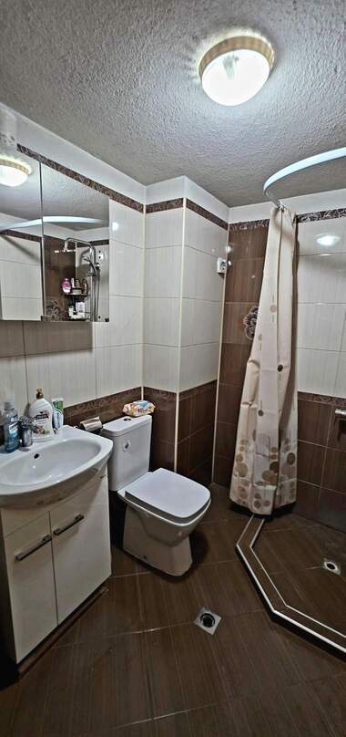 Vânzare - Apartament în Dianabad,  Sofia