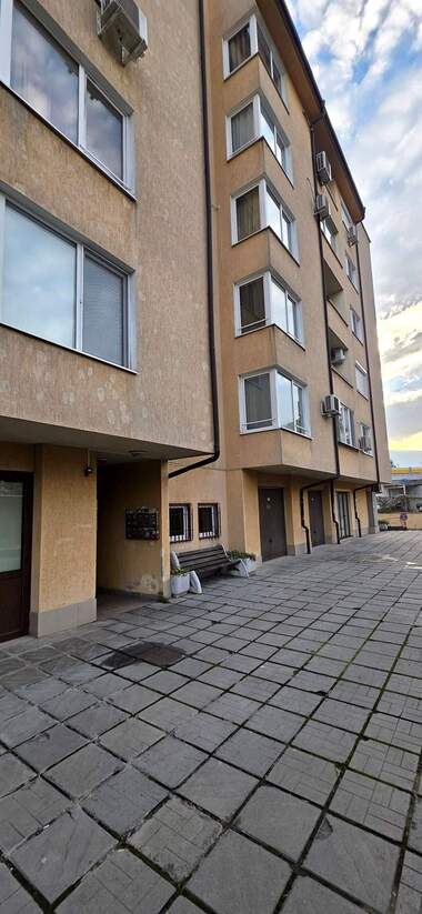 Vânzare - Apartament în Dianabad,  Sofia