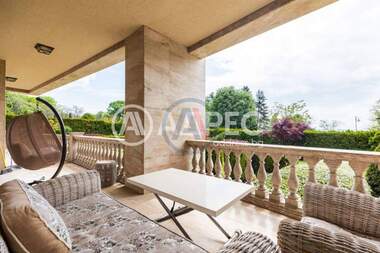 Vânzare - Apartament în Sea Garden,  Varna