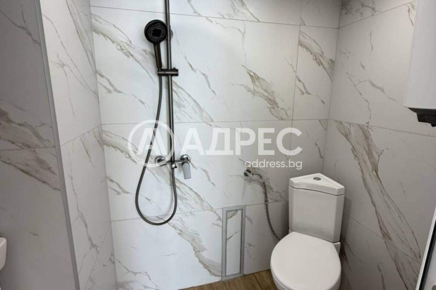 Двустаен Апартамент в Колхозен пазар, Варна – снимка 6