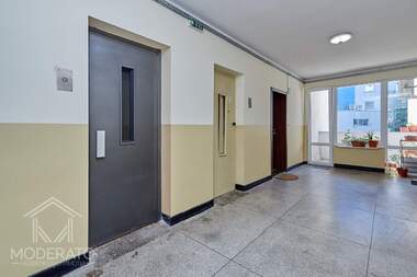 Vânzare - Apartament în Lazur,  Burgas