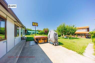 Vânzare - Casă în Brestoveț,  Pleven
