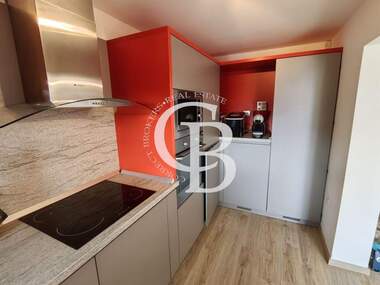 For sale - House in Manastirski rid,  Varna