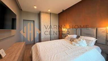 Închiriere - Apartament în Sfinții Constantin și Elena,  Varna