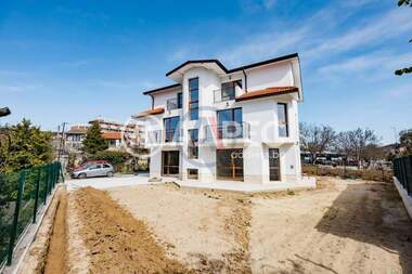 For sale - House in Alen mak,  Varna