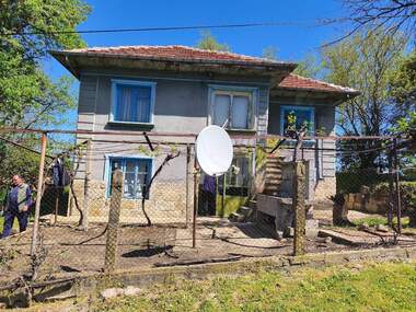 Vânzare - Casă în Batin,  Ruse