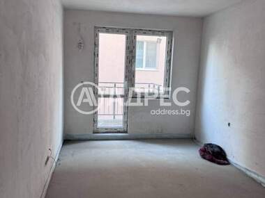Vânzare - Apartament în Liulin-țentăr,  Sofia