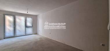 Продажба - Апартамент в Кючук Париж,  Пловдив