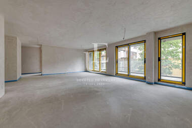 Verkauf - Wohnung in Iaworow,  Sovia