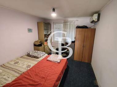 For sale - Garage in Liatno kino Trakia,  Varna