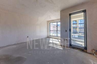 Vânzare - Apartament în Sfinții Constantin și Elena,  Varna