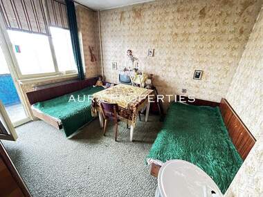 Verkauf - Wohnung in Zentar,  Razgrad