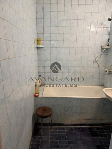 Продажба - Апартамент в Изгрев,  Пловдив