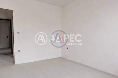 Vânzare - Apartament în Vinița,  Varna