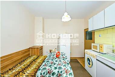 Vânzare - Apartament în Center,  Plovdiv