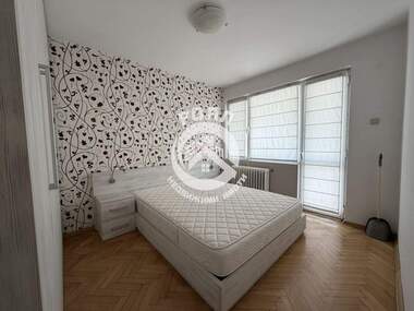 Închiriere - Apartament în Center,  Plovdiv
