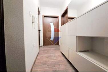 Kira - Apartman olarak Vazrajdane 3,  Varna