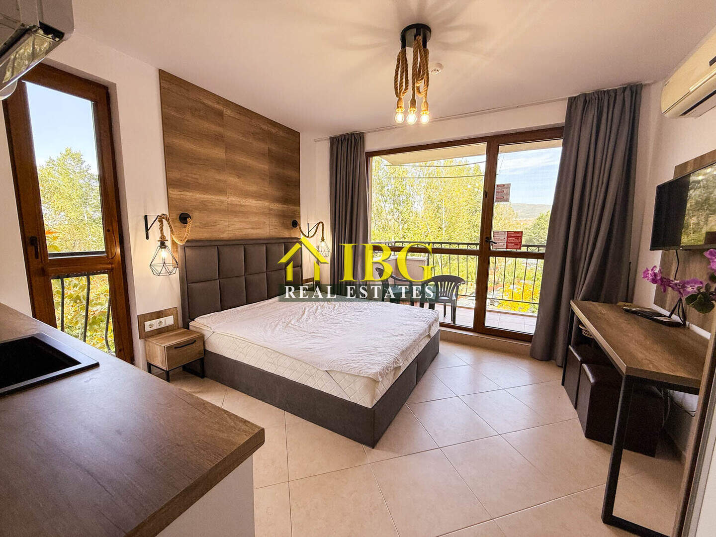 Cu o cameră Apartament în Sunny Beach, Burgas – fotografia 5