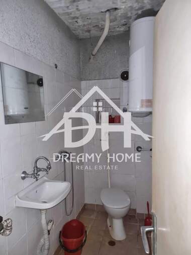 Satış - Apartman olarak Vazrojdenci,  Karcali
