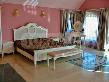 Vânzare - Hotel în Sveti Konstantin i Elena,  Varna